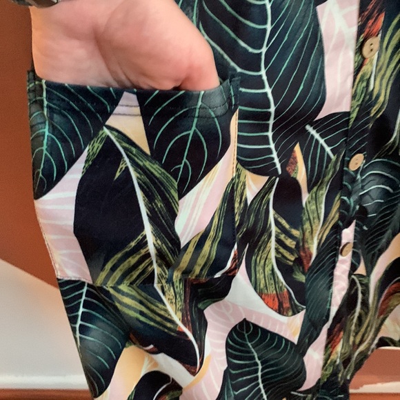 tropical leaf dress like new with pockets size xl - Picture 3 of 3